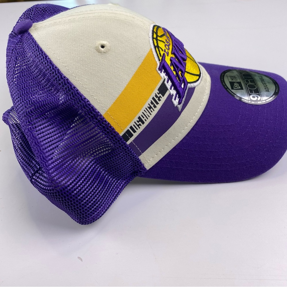 Men’s Los Angeles Lakers New Era Stripes 9FORTY Trucker Snapback Hat Purple OS - Picture 5 of 11